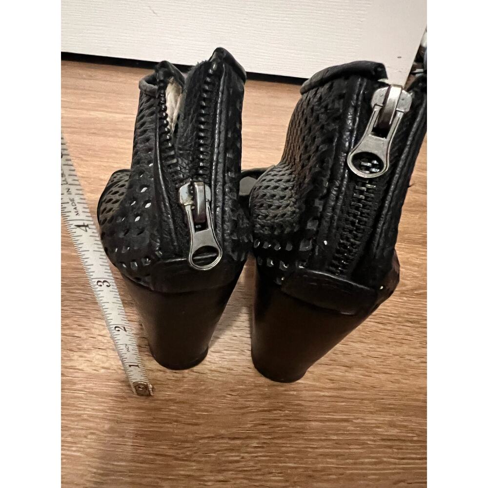 All Black Women's Wedge Toeless Booties Size 8.5 - Picture 9 of 15